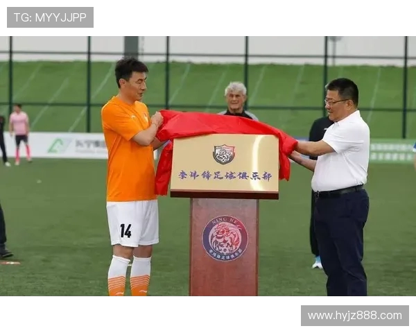 李玮锋：深耕青训的 中国拉玛西亚 造梦人(1)